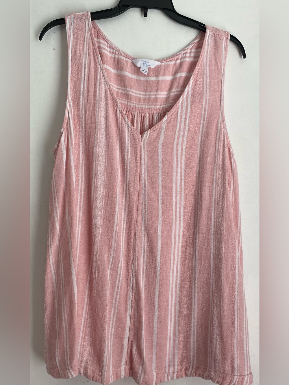Time & Tru Women’s Woven Linen Blend Pink Striped V-Neck Blouse L Sleeveless
